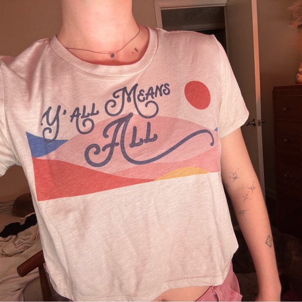 Yall means all loose crop top- S